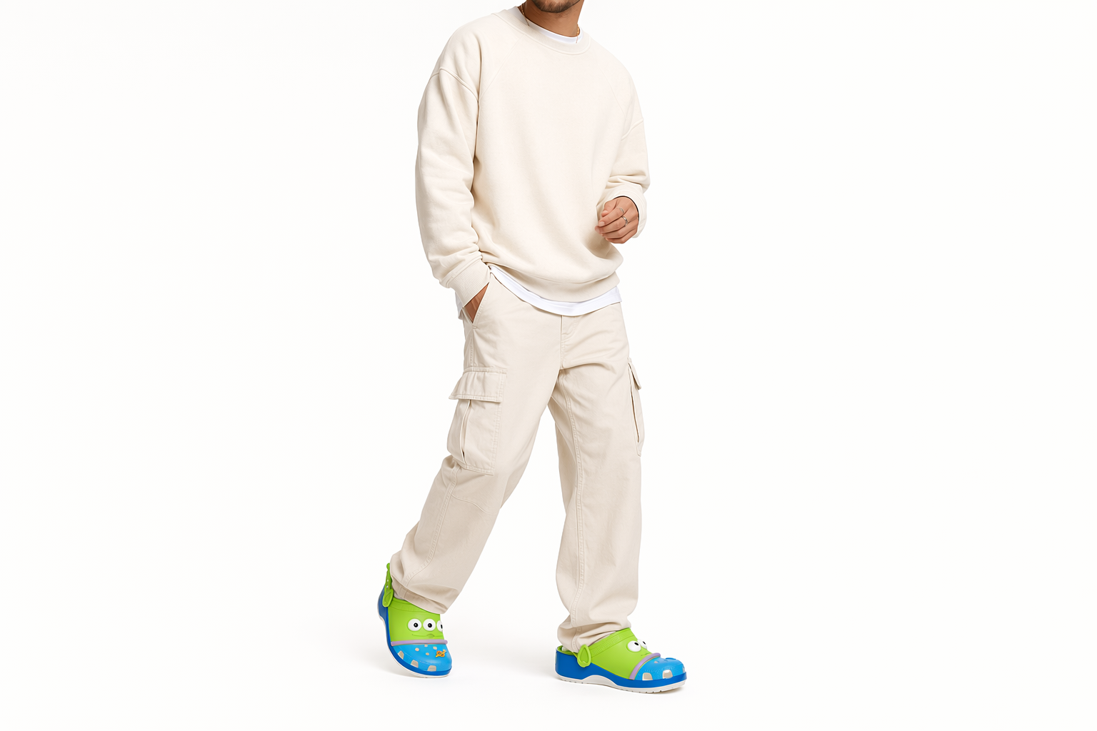 Order Crocs x Toy Story Classic Clog 'Alien' 213010-90H