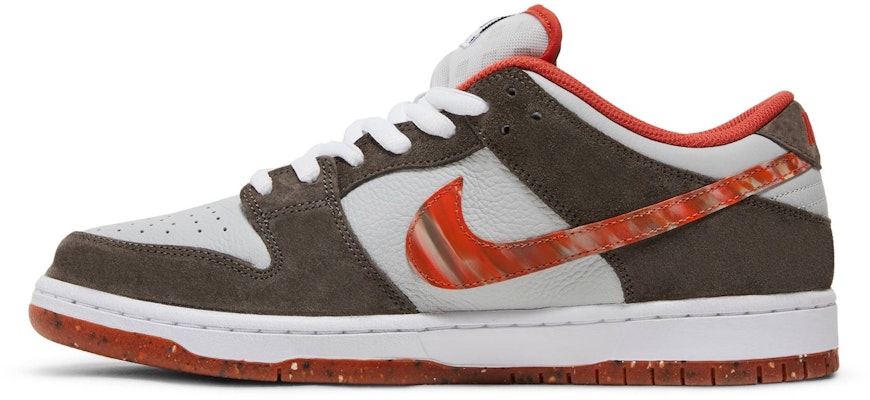 Crushed D.C. x Nike SB Dunk Low 'Golden Hour' Special Box DH7782-001-SB Lookbook Crushed D.C. x Nike SB Dunk Low 'Golden Hour' Special Box DH7782-001-SB