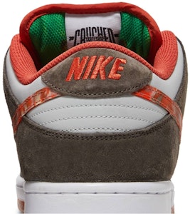 Crushed Skate Shop x Nike SB Dunk Low QS 'Kelabu Zaitun/Jingga Mantra' DH7782-001 Sizing Crushed Skate Shop x Nike SB Dunk Low QS 'Kelabu Zaitun/Jingga Mantra' DH7782-001