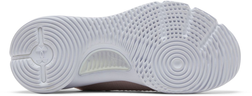 Curry 4 Low 'Pink' Sample 3021707-601-S Shop Curry 4 Low 'Pink' Sample 3021707-601-S