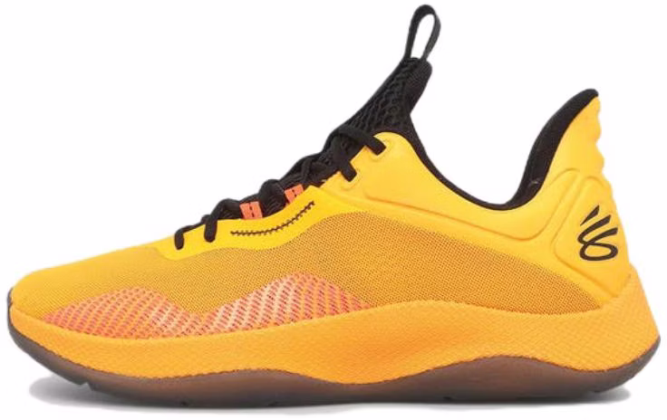 curry-hovr-splash-orange-shock-3025636-800