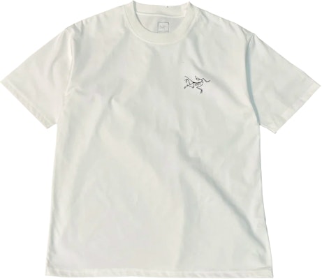 Custom Arcteryx Evolution T-Shirt, Retro Print Logo Unisex Crewneck Tee Black/White. X000007747(Group116 Shop Custom Arcteryx Evolution T-Shirt, Retro Print Logo Unisex Crewneck Tee Black/White. X000007747(Group116