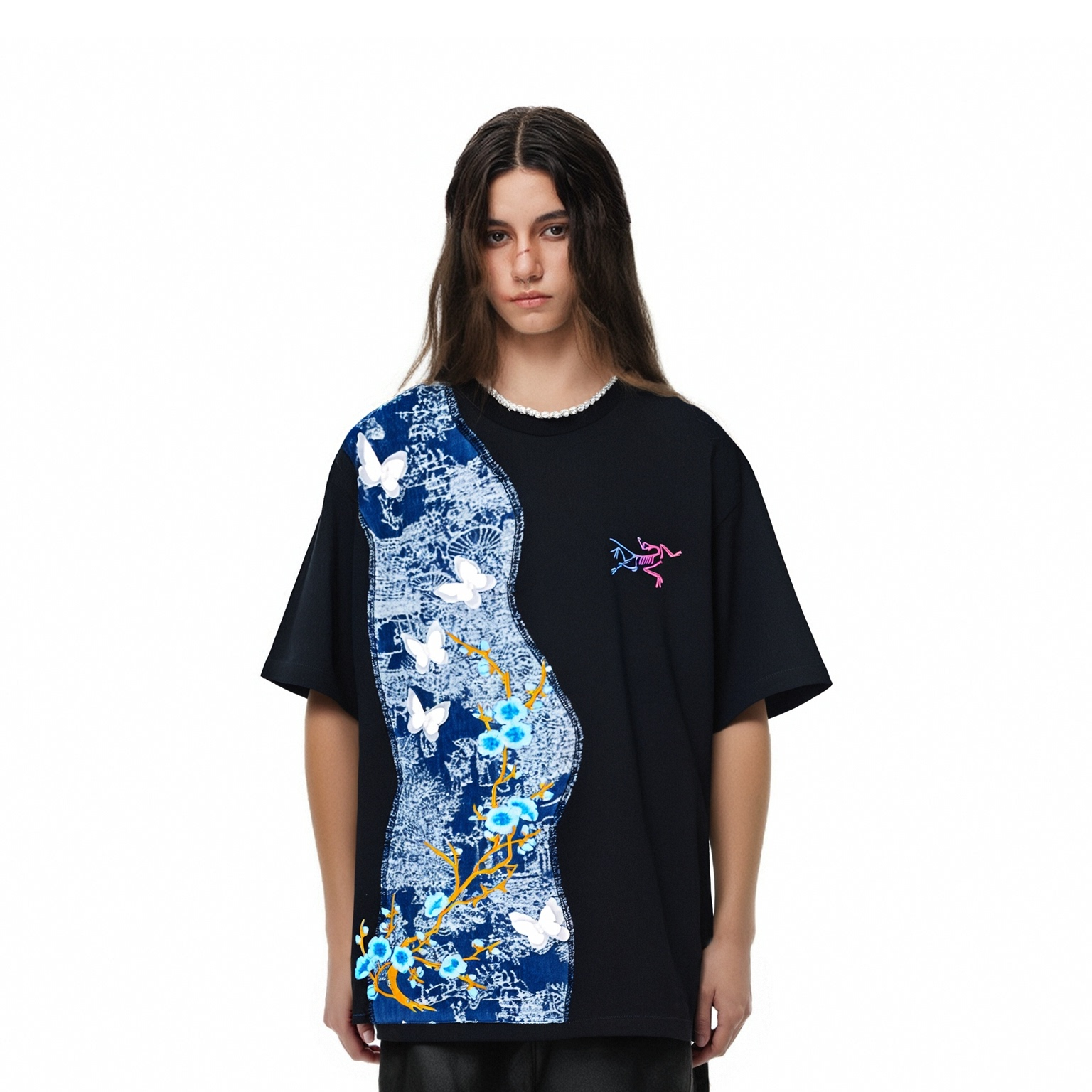 Custom Arcteryx Fantasy Blue Butterfly Embroidered Loose Fit T-Shirt Black Unisex. X000008464(Group223 圖 6