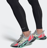 Cyberpunk 2077 x adidas X9000L4 'Kelabu Kuning Zest Merah Jambu' FZ3092 Sizing Cyberpunk 2077 x adidas X9000L4 'Kelabu Kuning Zest Merah Jambu' FZ3092