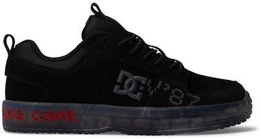 DC Sepatu x D CV87 SB Rendah 'Kulit Suede' ADYS100828 Order DC Sepatu x D CV87 SB Rendah 'Kulit Suede' ADYS100828
