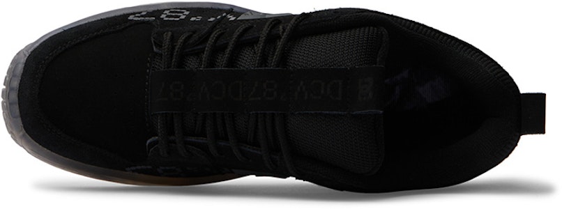 D CV87 x DC Shoes 聯名款 絨面革 圓頭百搭 防滑耐磨 低筒 滑板鞋 男款 Shop D CV87 x DC Shoes 聯名款 絨面革 圓頭百搭 防滑耐磨 低筒 滑板鞋 男款