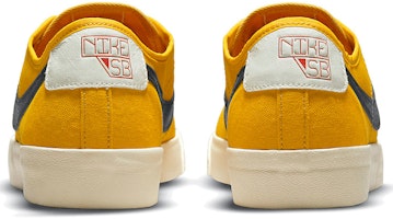 다안 반더린든 x 나이키 SB 블레이저 코트 '다크 설퍼' CZ5605-700 Shop 다안 반더린든 x 나이키 SB 블레이저 코트 '다크 설퍼' CZ5605-700