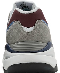 DAHOOD HUB x New Balance 57/40 'Pek Khas - Hijau' M5740GA Sizing DAHOOD HUB x New Balance 57/40 'Pek Khas - Hijau' M5740GA