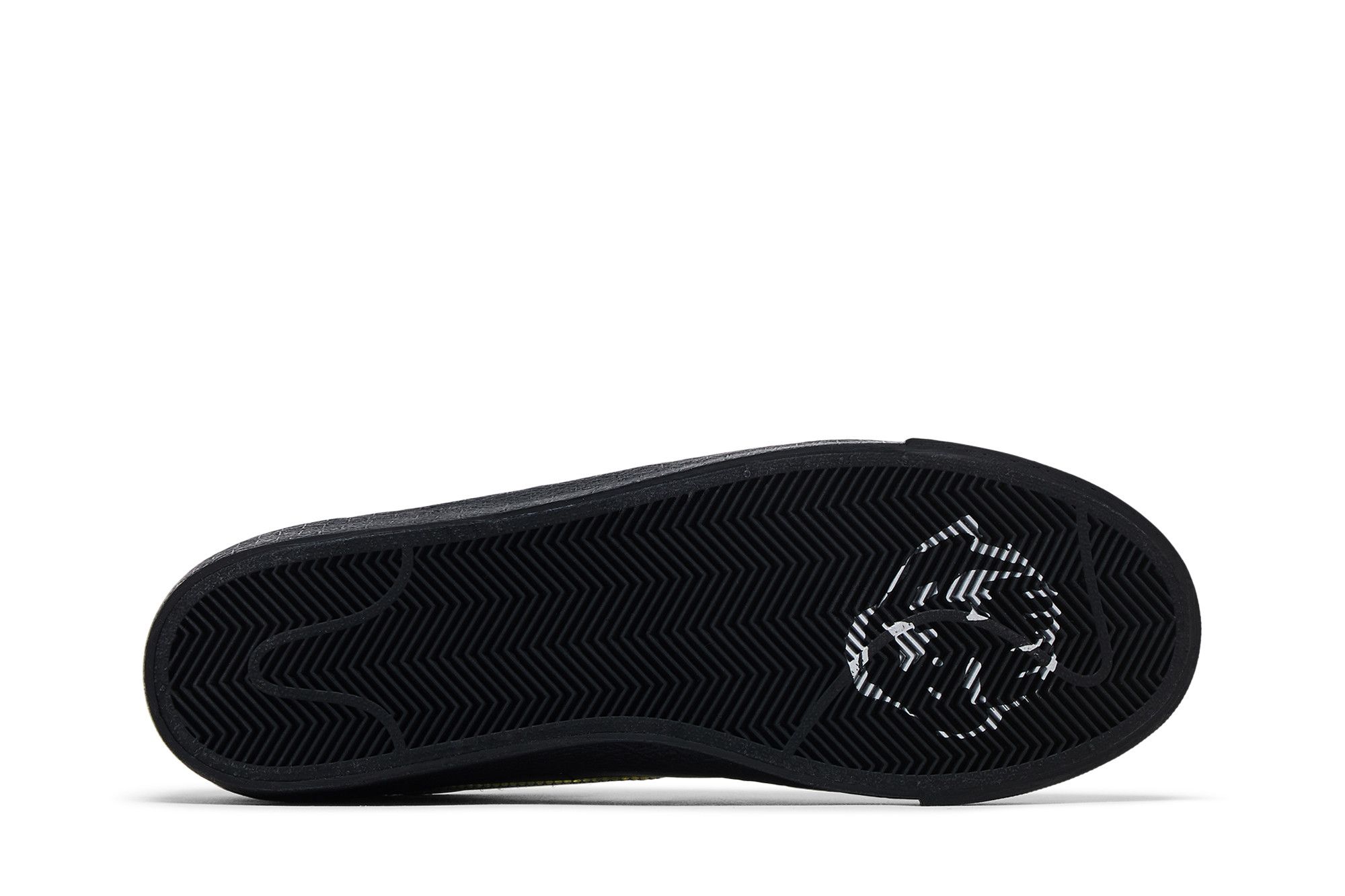 Purchase Dancer Skateboards x Nike Zoom Blazer Low SB ''Schwarz Metallic Silber'' HJ6703-001