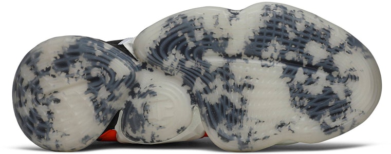 Daniel Patrick x adidas Harden Vol. 4 'Solar Orange' Sepatu Basket FV8053 Shop Daniel Patrick x adidas Harden Vol. 4 'Solar Orange' Sepatu Basket FV8053