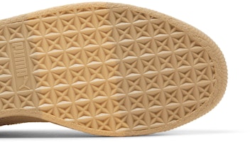 (W) Dapper Dan x Puma Clyde 复古款 '赛前跑道 - 可颂' 392083-01 Purchase (W) Dapper Dan x Puma Clyde 复古款 '赛前跑道 - 可颂' 392083-01