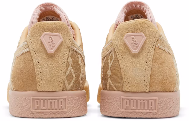 (W) Dapper Dan x Puma Clyde 复古款 '赛前跑道 - 可颂' 392083-01 Details for (W) Dapper Dan x Puma Clyde 复古款 '赛前跑道 - 可颂' 392083-01
