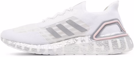 大卫·贝克汉姆 x 阿迪达斯UltraBoost夏季Rdy'白银色' FX0576 Lookbook 大卫·贝克汉姆 x 阿迪达斯UltraBoost夏季Rdy'白银色' FX0576