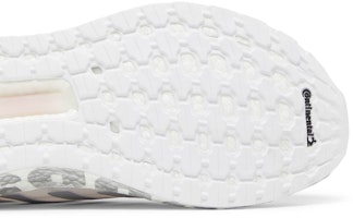 大卫·贝克汉姆 x 阿迪达斯UltraBoost夏季Rdy'白银色' FX0576 Purchase 大卫·贝克汉姆 x 阿迪达斯UltraBoost夏季Rdy'白银色' FX0576