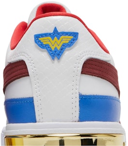 (W) DC 코믹스 x 푸마 칼리 스타 '원더우먼' 385830-01 Sizing (W) DC 코믹스 x 푸마 칼리 스타 '원더우먼' 385830-01