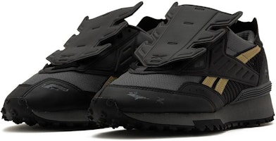 DC Comics x Reebok LX 2200 'Batman' Sepatu Edition Terbatas HQ4584 Lookbook DC Comics x Reebok LX 2200 'Batman' Sepatu Edition Terbatas HQ4584