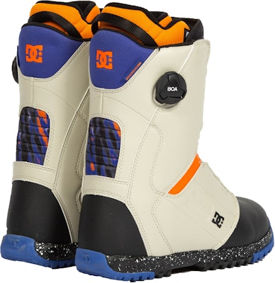 DC Shoes 'All-Purpose Freestyle Adult Snowboard Boot' Control Lookbook DC Shoes 'All-Purpose Freestyle Adult Snowboard Boot' Control