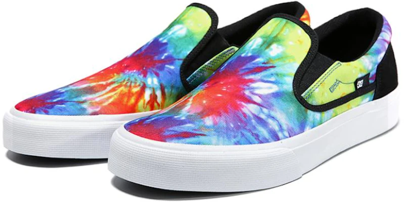DC Shoes Kanvas Rendah 'Merah Hijau' ADYS300185-KMI Lookbook DC Shoes Kanvas Rendah 'Merah Hijau' ADYS300185-KMI