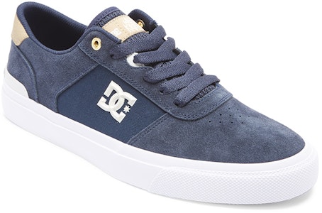 DC Shoes Classic Low 'Splice Suede Navy Biru Gelap' ADYS300751 Lookbook DC Shoes Classic Low 'Splice Suede Navy Biru Gelap' ADYS300751
