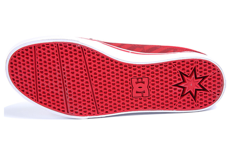 Shop DC 코트 그래픽 레드 (DC Court Grapik Red) ADYS300181-600