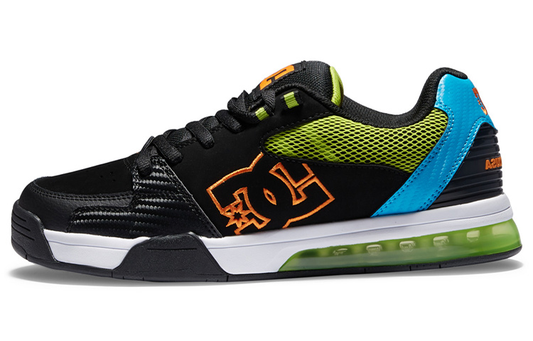DC Shoes Multifunctional Suede Low Top 'Black' ADYS200075-XKBG