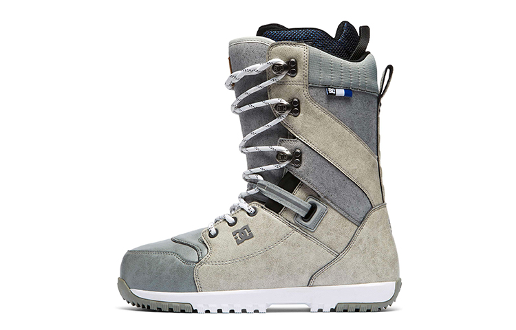 Details for DC Shoes Mutiny 'Lace-Up Adult Snowboard Boot' 3002202