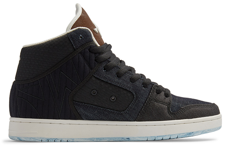 Order DC Shoes x Star Wars High Top Canvas ''Ahsoka Blau Schwarz'' mit Spezialbox ADYS100800