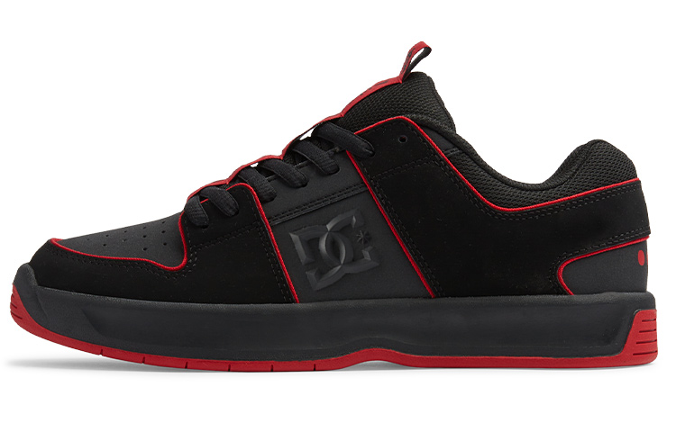 DC Shoes Star Wars x Low 'Black Red' ADYS100726-XKKR