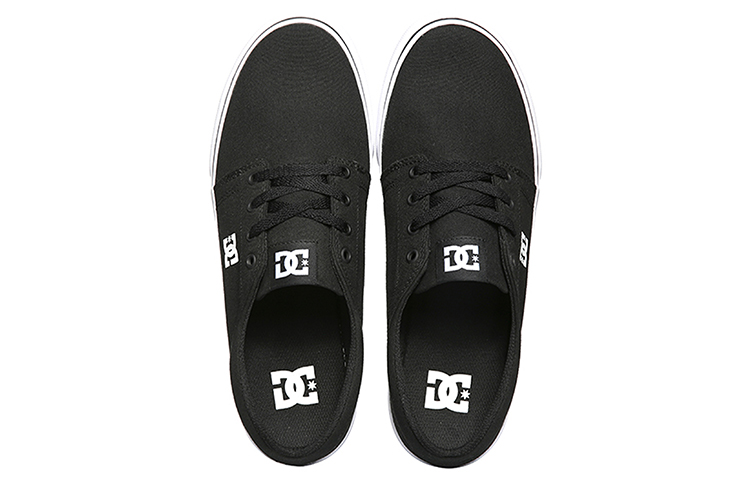 Lookbook DC Sepatu Trase TX 'Kasual Serbaguna Kanvas Hitam' ADYS300126-BKW