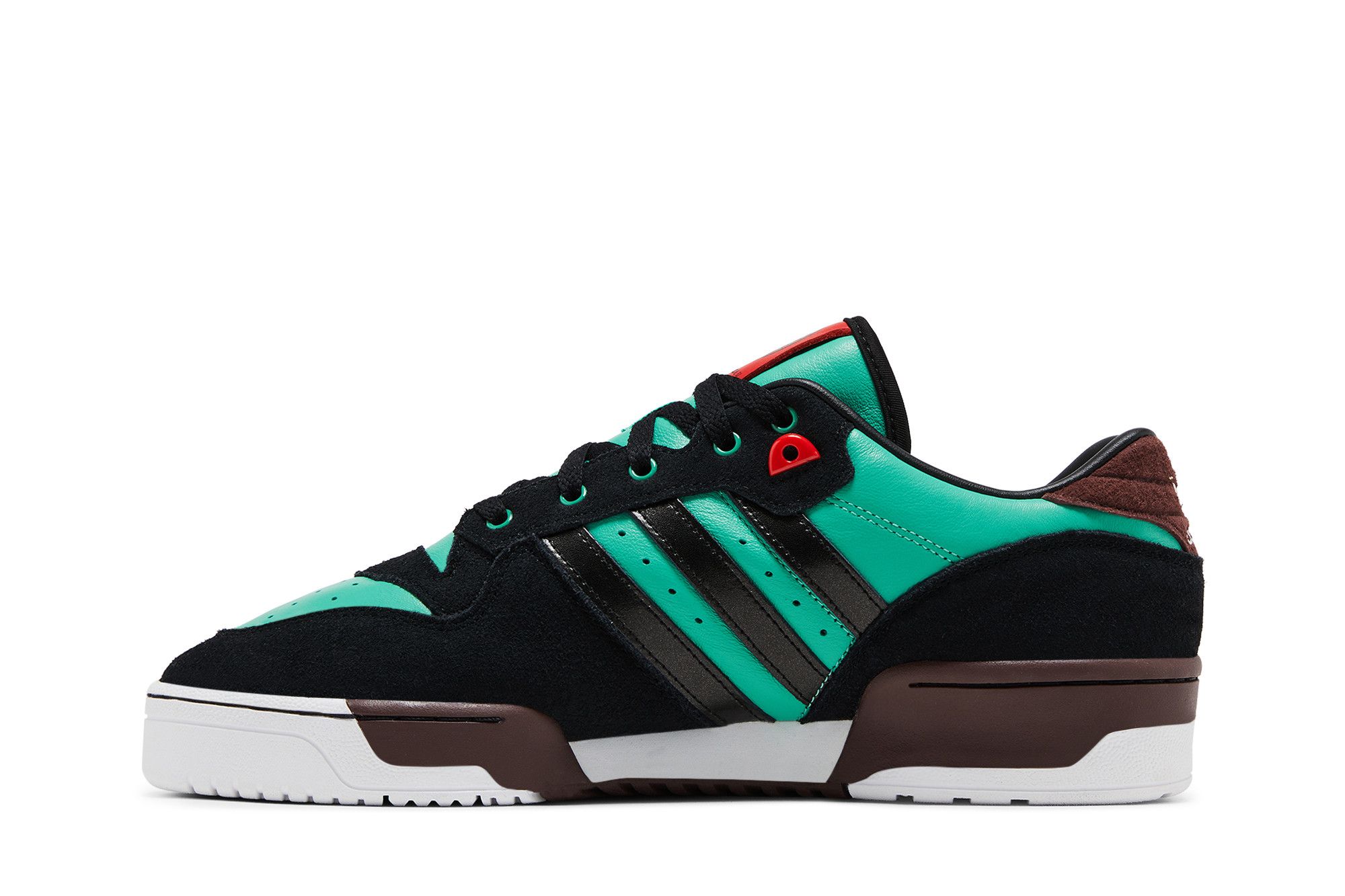 Lookbook Demon Slayer x adidas Rivalry Low 'Tanjiro' en español. JI3312