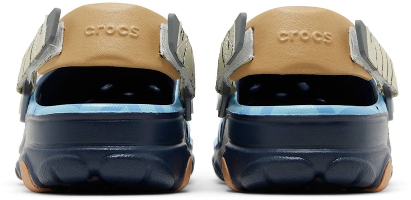 鬼滅の刃×クロックス オールテレイン クロッグ「伊之助」 209319-410 Details for 鬼滅の刃×クロックス オールテレイン クロッグ「伊之助」 209319-410