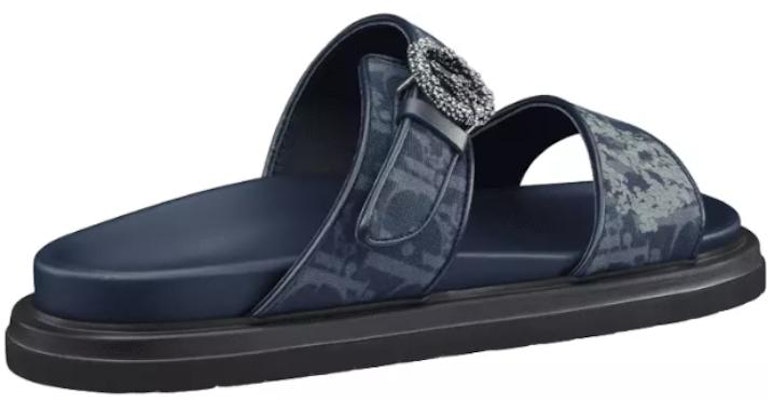 Denim Tears x Dior 水蓝色凉鞋 '迪奥泪 - 和平标志' 3SA133ZWZ-H565 Lookbook Denim Tears x Dior 水蓝色凉鞋 '迪奥泪 - 和平标志' 3SA133ZWZ-H565