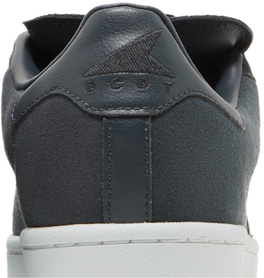 Descendant x 阿迪达斯 Campus '夜灰色' HQ8875 Sizing Descendant x 阿迪达斯 Campus '夜灰色' HQ8875