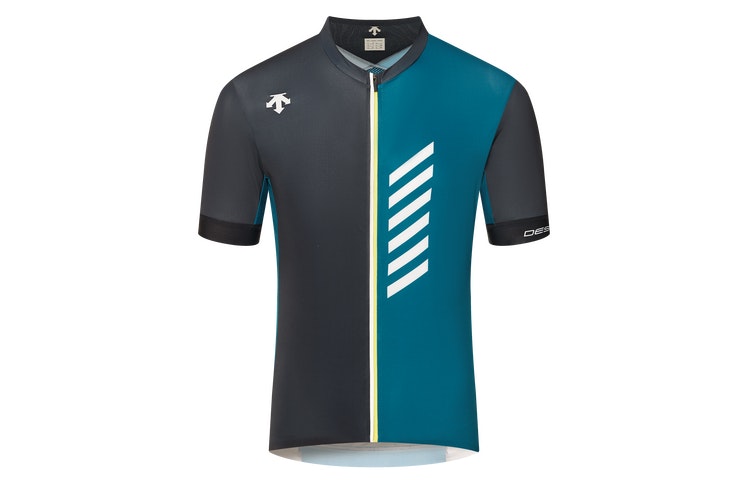 descente-moisture-wicking-reflective-breathable-cycling-jersey-d4231-ckt-44