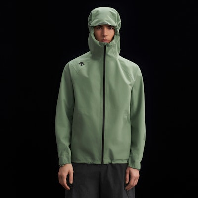 DESCENTE Windproof Waterproof Comfortable Hooded Jacket D4391THJ30 Shop DESCENTE Windproof Waterproof Comfortable Hooded Jacket D4391THJ30
