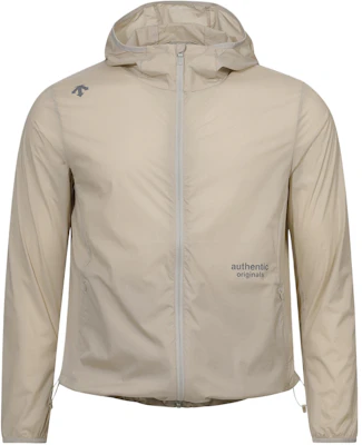 DESCENTE 輕量透氣男女款戶外運動印花Logo外套 SP223RWB41 Buy DESCENTE 輕量透氣男女款戶外運動印花Logo外套 SP223RWB41