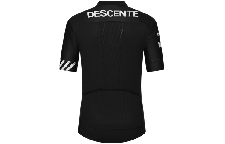 Lookbook DESCENTE Awaken 自行車系列針織運動外套 D3231RKT48