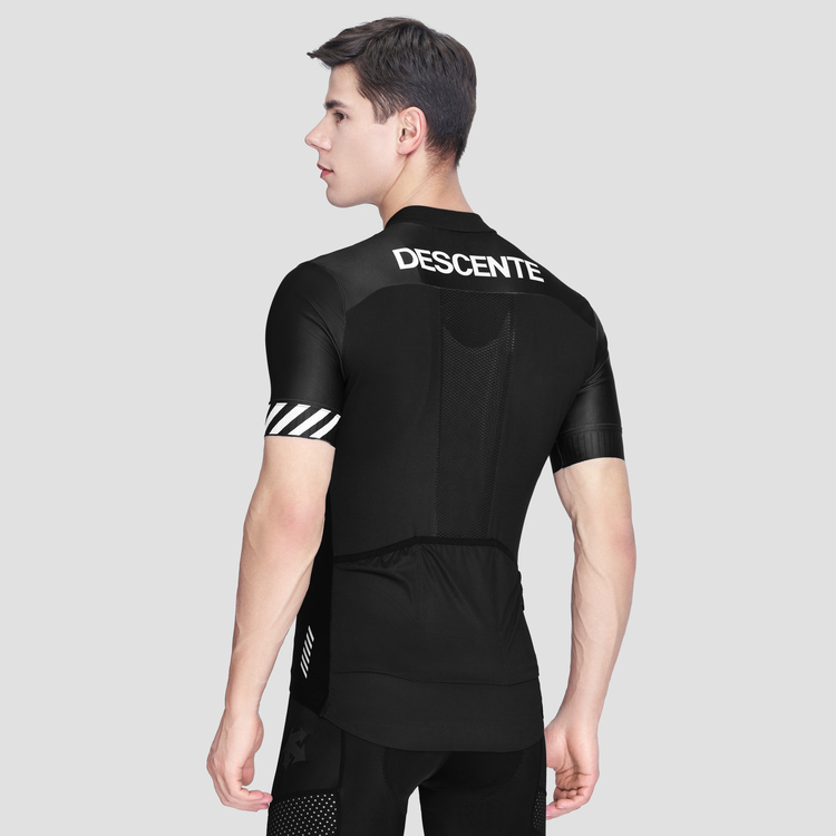 Purchase DESCENTE Awaken 自行車系列針織運動外套 D3231RKT48