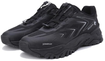 데상트 블랙콤 '편안하고 다재다능한 블랙' SO423LCRO4-BLK0 Lookbook 데상트 블랙콤 '편안하고 다재다능한 블랙' SO423LCRO4-BLK0