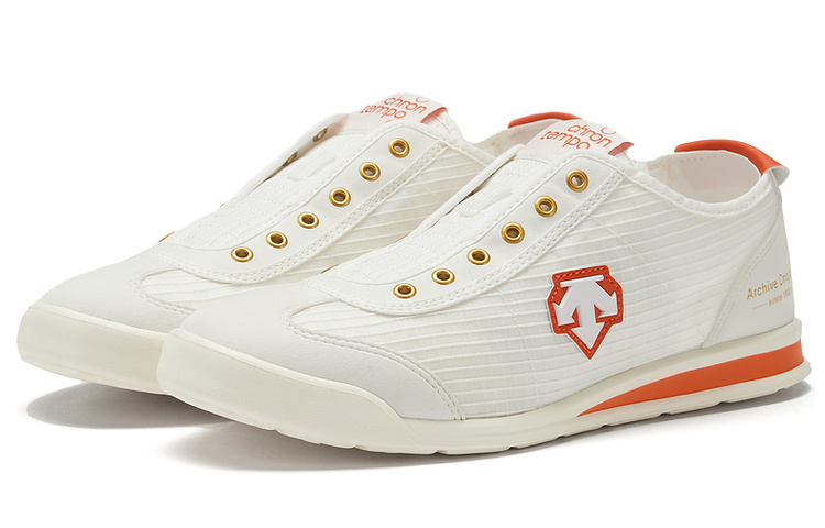 Order DESCENTE Chron Slip-On Monomesh 'Zapatillas Bajas Cómodas y Duraderas' D3323LSNX1-WR