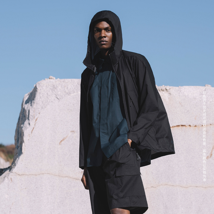 Shop DESCENTE 通勤系列輕量透氣織物外套 D4211AJK35