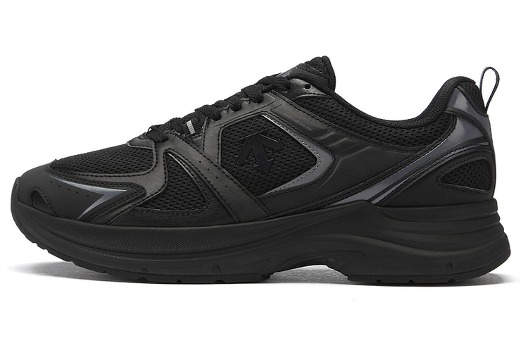 DESCENTE Dualis 'Black Low Top'
