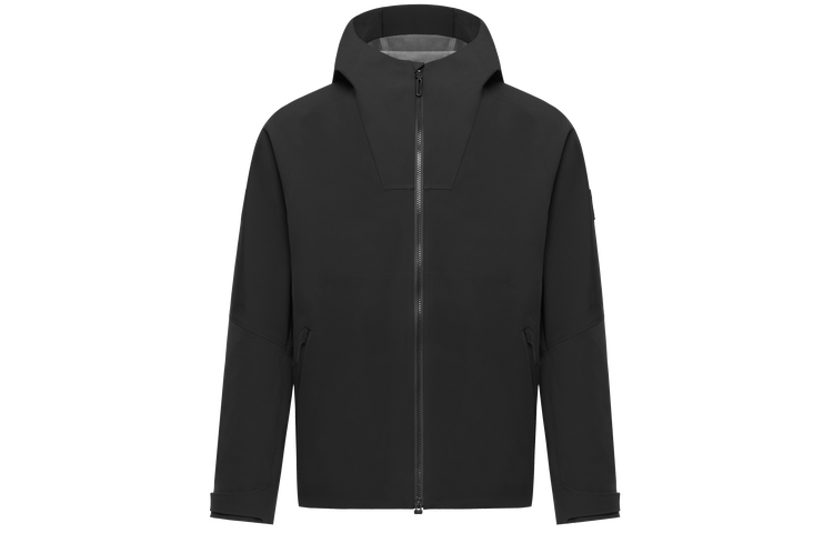 DESCENTE DUALIS Series  Water-Resistant Commuter Woven Jacket. D4131DJK81