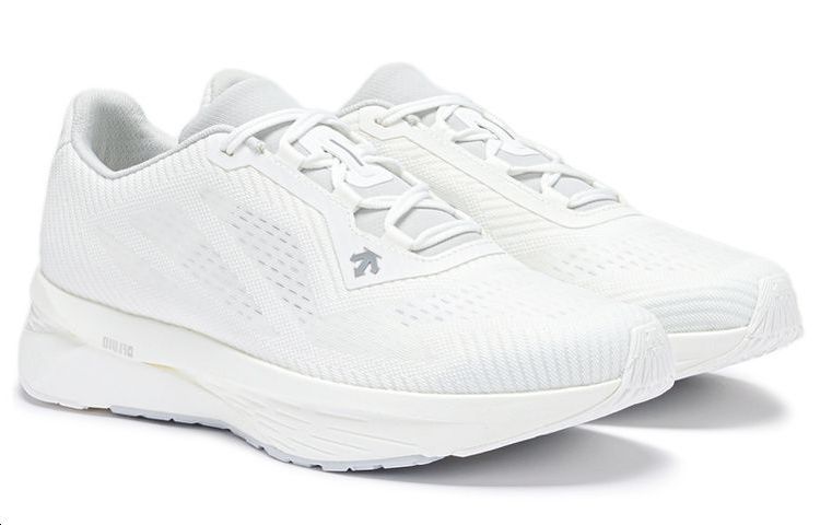 Shop DESCENTE Enerzite 'Putih Lari' D3431RRN29-WT