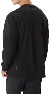 DESCENTE Essential Sweat-Wicking Unisex Crewneck Logo Sweatshirt SP323UTL71 Purchase DESCENTE Essential Sweat-Wicking Unisex Crewneck Logo Sweatshirt SP323UTL71