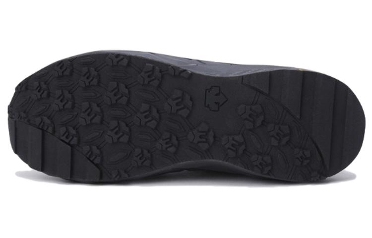 Shop DESCENTE Gaya Hidup Rendah 'Hitam' SO423LBTO3-BLACK