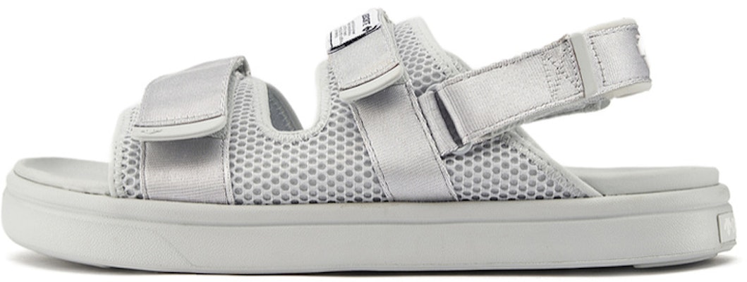DESCENTE Modern Style Velcro Sandals Gray - Casual Beachwear D2223ENDXX-GY Buy DESCENTE Modern Style Velcro Sandals Gray - Casual Beachwear D2223ENDXX-GY