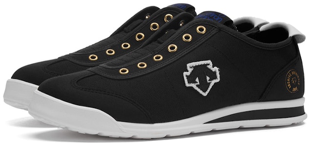 데상트 무브웨어 크론 템포 슬립온 '블랙 통기성 로우탑' D3293LSNXC-BK Order 데상트 무브웨어 크론 템포 슬립온 '블랙 통기성 로우탑' D3293LSNXC-BK