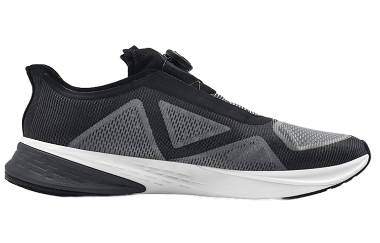 Order DESCENTE 跑步鞋 '舒适透气轻量黑色' D2231RRN02-BK