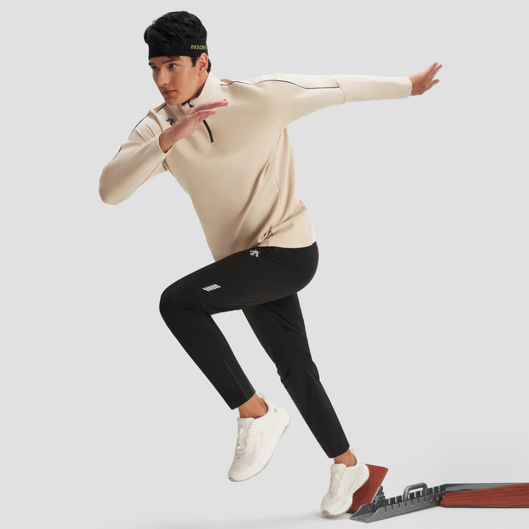 Details for DESCENTE RUNNING  Half-Zip Stand Collar Sweatshirt - Minimalist & Comfortable D4491RHT01